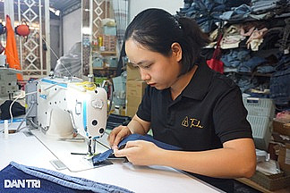 Nghỉ việc văn phòng, cô gái TPHCM biến thứ bỏ đi thu về chục triệu/tháng