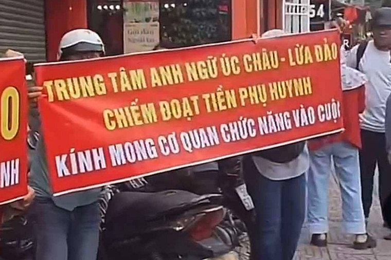 Trung tâm Anh ngữ có giám đốc biến mất 'ôm' hàng tỷ đồng của phụ huynh